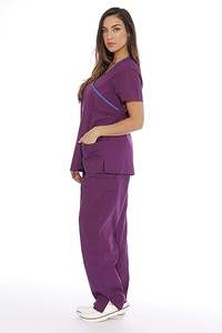 Ensemble de blouses et pantalons d'infirmière pour femmes, col en V, tissu sergé extensible respirant, uniformes d'infirmière par Waseem Impex - Product Image 2