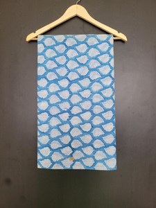 Tissu en coton tricoté respirant et écologique, imprimé Mughal Butta, fait main en Inde, pour la confection de robes et vêtements pour filles et femmes - Product Image 5