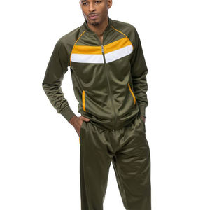 Conjuntos deportivos personalizados con logo impreso para invierno, ropa deportiva gruesa para hombre, uniformes de entrenamiento sublimados personalizados para hombre - Product Image 5