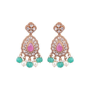 Ensemble de mariée vibrant Gulabi Glow Gajaah en argent 925 avec saphir rose, diamant Polki, émeraude, collier et boucles d'oreilles avec perles - Product Image 4