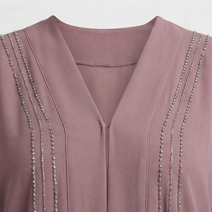 Vente en gros : Robe longue Abaya Kaftan pour femmes, style simple et modeste, couleur personnalisable, avec fermeture éclair frontale, vêtement islamique - Product Image 4