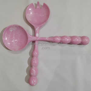 Serveurs à salade à long manche en résine perlée de la meilleure qualité Outils décoratifs en résine à motif vert et rose au meilleur prix - Product Image 3