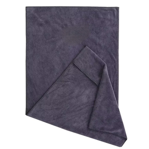 Serviette de sport en coton 100% de luxe, disponible en plusieurs couleurs unies, différentes tailles et longueurs, douce et absorbante, idéale pour la salle de sport et les sports de plein air - Product Image 1