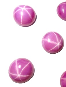 Rubis étoilé rond 12x12 mm 9 carats, cabochon poli créé en laboratoire avec effet étoile à 6 branches pour la fabrication de bijoux - Product Image 5