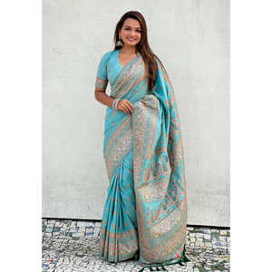 Sari de Seda Cachemir Azul Cielo con Diseño Tejido Zari, Bufandas y Chales Tradicionales - Product Image 4