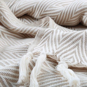 Custom Wholesale Woven Throw Blanket For Home Decor Soft Jacquard Blanket Throw for <b>Sofa</b> Bed Living Room Bedroom Personalized - Product Image 4