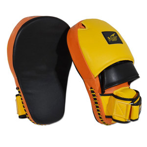 Pad de boxe en cuir de haute qualité avec coussinets en mousse multicouche, prise en main confortable, revêtement extérieur durable, design écologique - Product Image 1