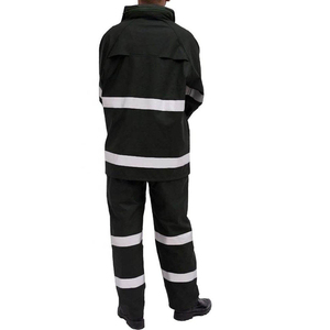 Une usine OEM produit des vêtements de travail robustes, imperméables et réfléchissants avec logo personnalisé pour les équipes industrielles professionnelles. - Product Image 2