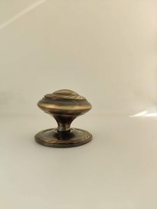 Antique Brass Cabinet <b>Drawer</b> Knobs Brownish <b>Gold</b> Vintage Wardrobe Kitchen Door <b>Pull</b> Handle Classic Furniture Hardware - Product Image 3
