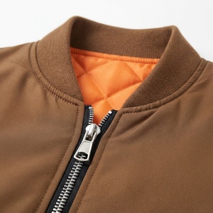 Blouson Bomber Homme Personnalisé – Veste d'extérieur Tendance Premium, Légère, Coupe-Vent, Chaude et Confortable, Doublure Sherpa, Extérieur en Nylon Zippé - Product Image 6