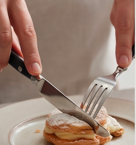 Modern Flatware Set With Black Handle Stainless Steel <b>Knife</b> <b>Fork</b> Spoon Dishwasher Safe For Wedding Tabletop Use - Product Image 4