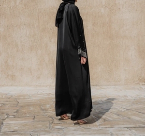 Abaya Negra Más Vendida con Detalles de Cuentas, Manga Larga, Largo hasta el Suelo, Corte Holgado, Vestido Tradicional de Oriente Medio para Mujer - Product Image 4