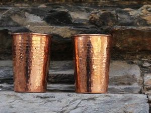 Vaso de cobre para un hábito saludable de beber agua, bebida ayurvédica, ecológico, reutilizable, duradero, para una hidratación constante. - Product Image 5