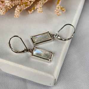 Boucles d'oreilles pendantes en argent sterling avec pierre de lune rectangulaire, pierres précieuses naturelles, bijoux pour femmes, cadeau élégant pour elle - Product Image 3
