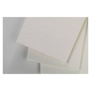 Pulpa de madera blanda para la industria de la fabricación de papel, pulpa de fibra virgen de alto brillo para papel tisú y papel de impresión - Product Image 1