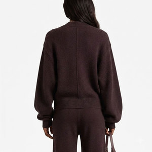 เสื้อถักของผู้หญิงแฟชั่นสตรีทแวร์สีพื้นแบบลำลองปิดกระดุม - Product Image 4