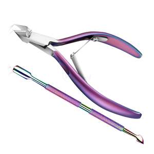 Coupe-cuticules professionnel bleu ciel en acier inoxydable avec poignée souple – Outil de manucure pour éliminer les peaux mortes - Product Image 4