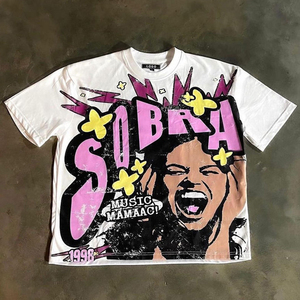 เสื้อยืดทรงบ็อกซี่คุณภาพสูงสำหรับผู้ชาย สไตล์สตรีทแวร์ ทรงหลวม พิมพ์ลายสกรีน - Product Image 1