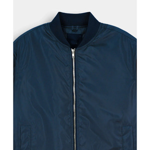 Chaqueta Bomber Azul Marino para Hombre, Corte Regular, Color Sólido, Cierre de Botones Cubiertos, Estilo Casual, Material de Lona, Ropa de Invierno, Logotipo Frontal - Product Image 4