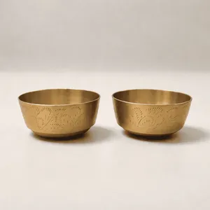 Service de table en bronze traditionnel artisanal Kansa : assiette, bol, cuillère en métal – Écologique, durable, de qualité supérieure – Ustensiles de cuisine indiens - Product Image 2