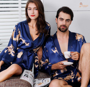 Peignoir élégant à manches longues en polyester/coton doux, avec fermeture élastique à la taille, pour homme et femme, idéal été comme hiver - Product Image 1