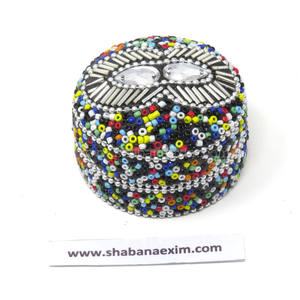 Art & Crafts Floral Beaded Decorative Pill <b>Box</b> for Women Jewelry Storage or Wedding Favors Souvenir <b>Gift</b> on <b>Cheap</b> Price - Product Image 3