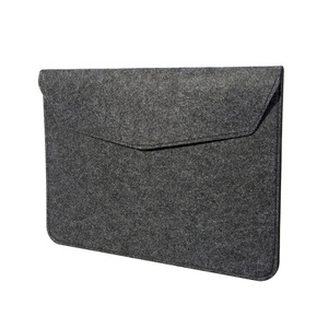 Housse d'ordinateur portable moderne en cuir véritable durable, fine, résistante à l'eau, légère et sécurisée - Product Image 6
