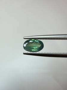 Pierre précieuse naturelle Shamim Gems Alexandrite, taille ovale, vert turquoise profond, à facettes, à changement de couleur, pour collectionneur de bijoux, 7.20x4.60mm - Product Image 1
