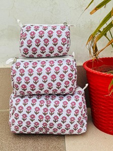 Wholesale Customized Bohemian Floral Cotton Quilted <b>Toiletry</b> <b>Bag</b> Cosmetic <b>Bag</b> Logo for Skin Care Product Storage for <b>Women</b>&Girls - Product Image 4