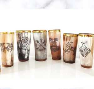 Tasse en corne écologique faite à la main avec couvercle, motif animalier, cadeau de luxe pour les magasins d'articles vikings - Product Image 3