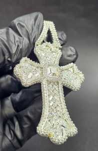 Colgante de Cruz Totalmente Cubierto de Diamantes, Plata 925, Colgante Personalizado de Moissanita, Colgante Hip Hop, Colgante de Fe Cristiana, Joyería Religiosa - Product Image 4