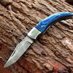 Cuchillo de Caza Plegable Premium OEM RB de Acero de Damasco con Mango de Palisandro, Empuñadura de Latón y Hoja de 7 Pulgadas para Camping - Product Image 1