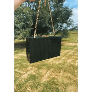 กระเป๋าคลัทช์งานแต่งงานสำหรับผู้หญิง ดีไซน์เนอร์ ตกแต่งด้วยเรซิ่น - Product Image 3