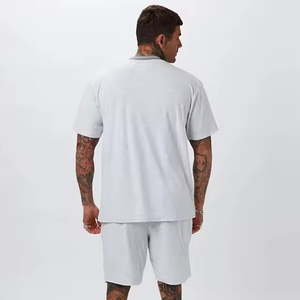 Ensemble décontracté d'été 2026 pour hommes : T-shirt respirant à manches courtes et short de plage 2 pièces en polyester/coton - Product Image 5