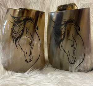 Taza de cerveza de cuerno Natural de estilo Medieval grabado personalizado Ale Mead pulido para decoración del hogar y regalos - Product Image 2