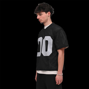 Camiseta Deportiva para Hombre, Cuello en V, Corte Regular, Color Negro, Estilo Vintage, Transpirable, de Secado Rápido, 100% Poliéster, Estilo Americano - Product Image 3