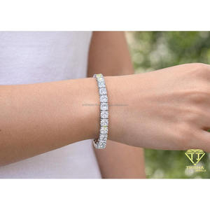 Bracelet de style tennis classique avec pierres blanches rondes et design à maillons entièrement recouverts pour les distributeurs et les bijouteries de mode - Product Image 2