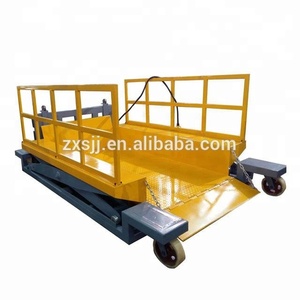 Élévateur à ciseaux hydraulique Zhongxiang durable avec commande par bouton-poussoir Alimentation CA de 2,2 kW avec stabilisateurs inclus-Prix compétitifs - Product Image 4