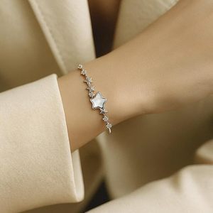 Pulsera ajustable de estrella y cristal de Plata de Ley 925 para niñas y mujeres elegante diseño celestial pulsera - Product Image 3