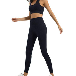 Ensemble de yoga 3 pièces pour femme : Leggings taille haute sans couture, crop top col en V, noir uni, longueur intégrale, anti-UV, en Spandex/Nylon, tenue de sport - Product Image 3