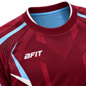 Ensemble d'uniformes de football pour hommes, maillot et short de football par sublimation, respirant, imperméable, 100% polyester, kit sportif d'équipe - Product Image 4