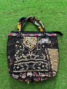Sac de shopping grand format pour femme fait main, sac fourre-tout indien perlé, sac à bandoulière Banjara - Product Image 5