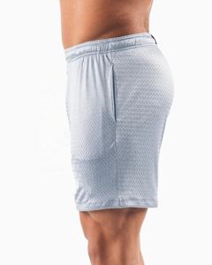 Vente en gros de shorts d'athlétisme 100% polyester pour hommes taille moyenne shorts de basket-ball décontractés en maille de fitness avec motif imprimé - Product Image 3