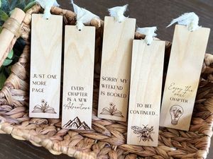 Décoration artistique personnalisée en bois découpé au laser pour anniversaire, mariage, ou chambre de bébé - Design rustique minimaliste sur mesure - Product Image 2