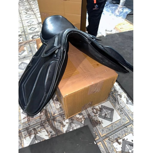 Selle d'équitation anglaise personnalisée en cuir véritable imprimé, confortable et durable, pour le dressage, le saut d'obstacles et l'équitation western, pour femmes, avec chemises d'équitation à séchage rapide - Product Image 4