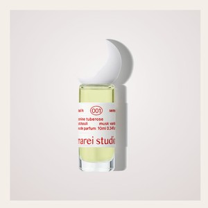 Flacon de parfum 10ml O Korean K-Beauty Marei Studio Eau De Parfum 001 Seonyu 10ml Fabriqué en Corée pour homme et femme - Product Image 4