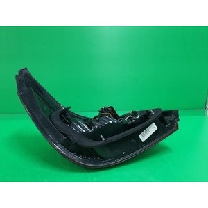 ไฟท้ายขวามือสอง ซีรีส์ 5 รุ่น 6321717728208 - Product Image 5