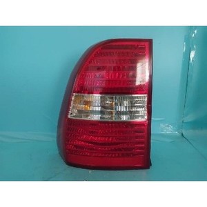 Feu arrière gauche d'occasion pour Sportage 1994-2008, référence OEM 924011F003 - Product Image 1