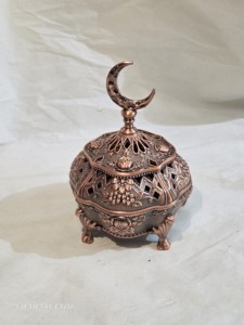 Antique Copper Metal Crescent Moon <b>Bakhoor</b> Burner Arabic <b>Oud</b> Incense Holder Decorative Ramadan Mabkhara Censer - Product Image 2