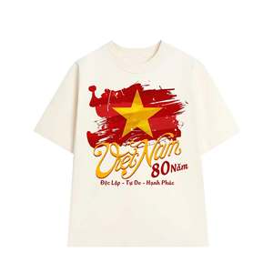 เสื้อยืดพิมพ์ลายดาวแดง ชุดเข้าชุดสำหรับครอบครัว ผู้ใหญ่และเด็ก ใส่ได้ทั้งชายหญิง ลายธงชาติเวียดนาม ธีมเสรีภาพ ความสุข ความเป็นอิสระ - Product Image 1